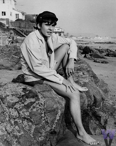 davy jones and paul mccartney as each othera beautiful thread to start the year