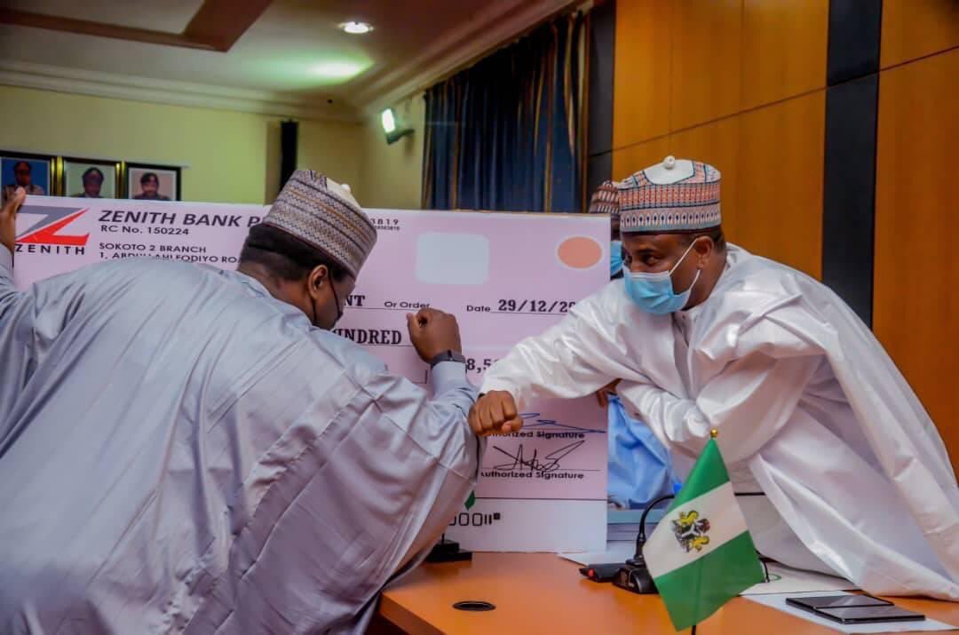 SokotoFinance's tweet image. Sokoto Gets World Bank $22m Grant For Financial Propriety – Establishes N500m Pension Liability As Governor Tambuwal Gives Automatic Promotion To State SFTAS Committee Team

finance.sokotostate.gov.ng/sokoto-gets-wo…