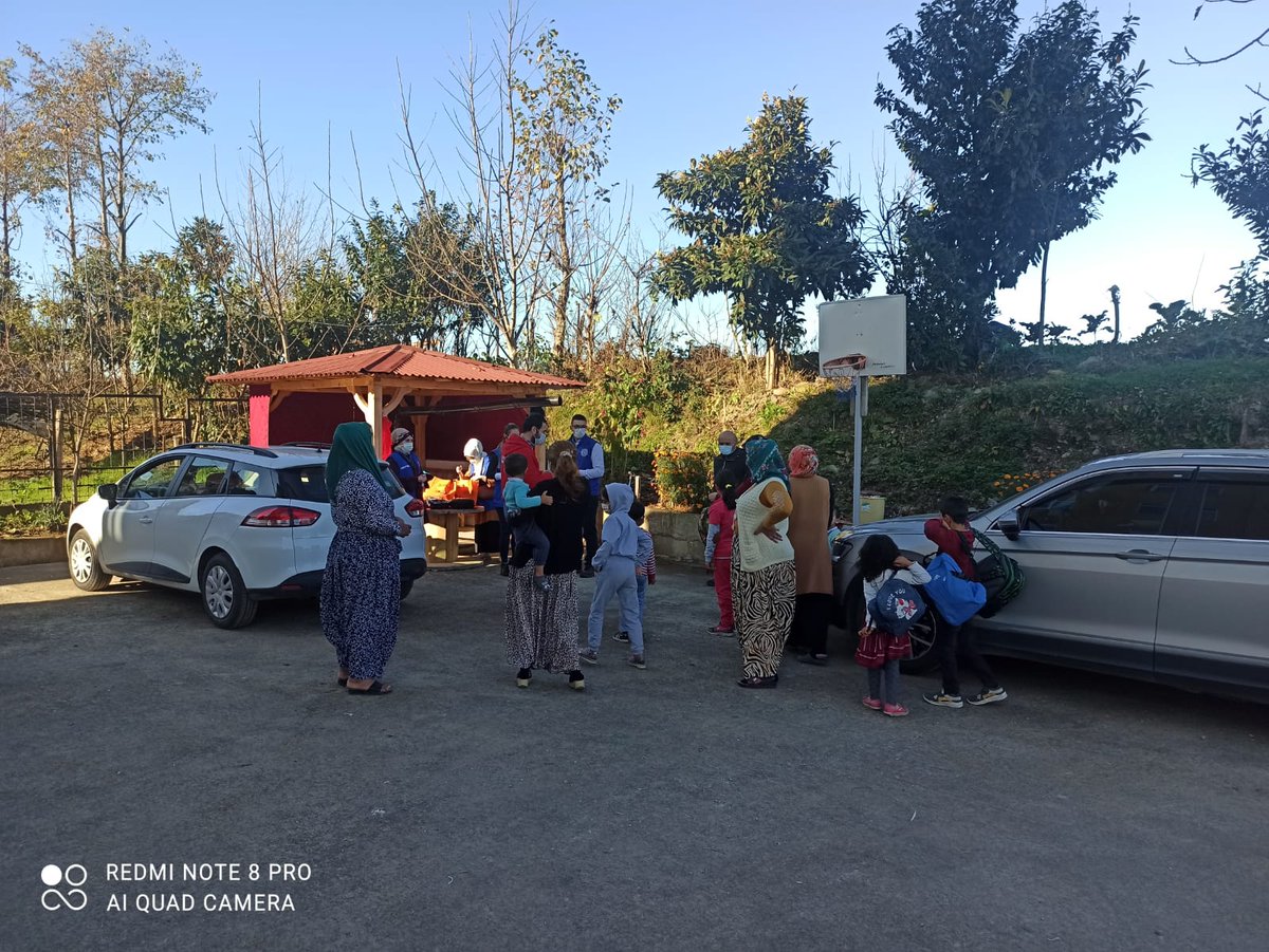 Başlatmış olduğumuz "Çocuklar Üşümesin" kampanyası hızla devam ederken ayrıca ürünler sahiplerine ulaşıyor.

Kış aylarında çocuklar üşümesin diye sen de destek ol..

#GençlerinİyilikAğacı
#PazarGençlikMerkezi