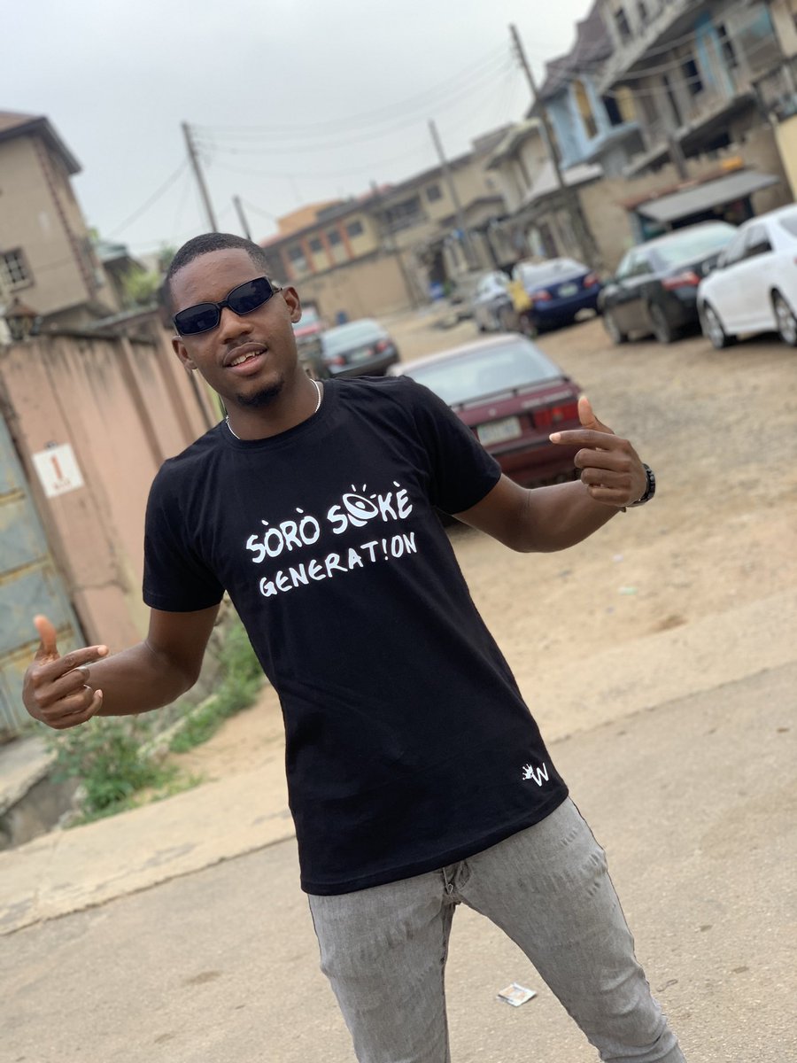 I added other designs like “Werey Dey Disguise” etc. I sent out shirts to Abuja, Enugu etc. Big shout out to  @SheunAdeola , my biggest customer, he spread the word and paid for 5 shirts for him and his friends.Thanks to every one of you that patronized me.