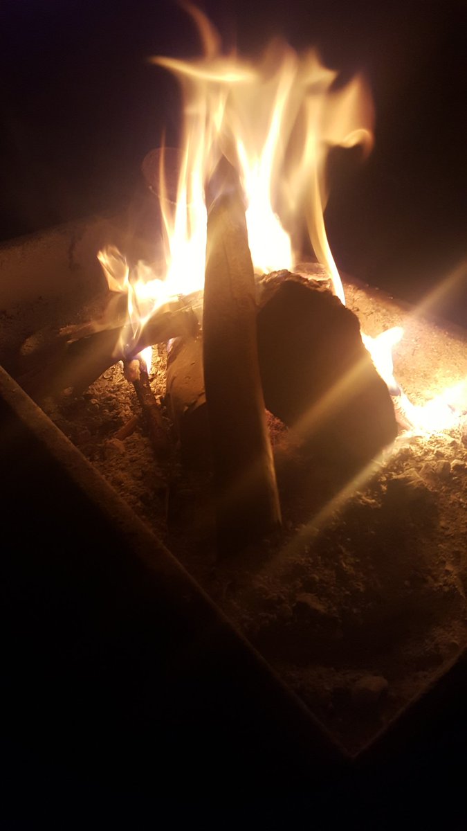 Bu gece de böyle olsun. Mutlu yıllar.