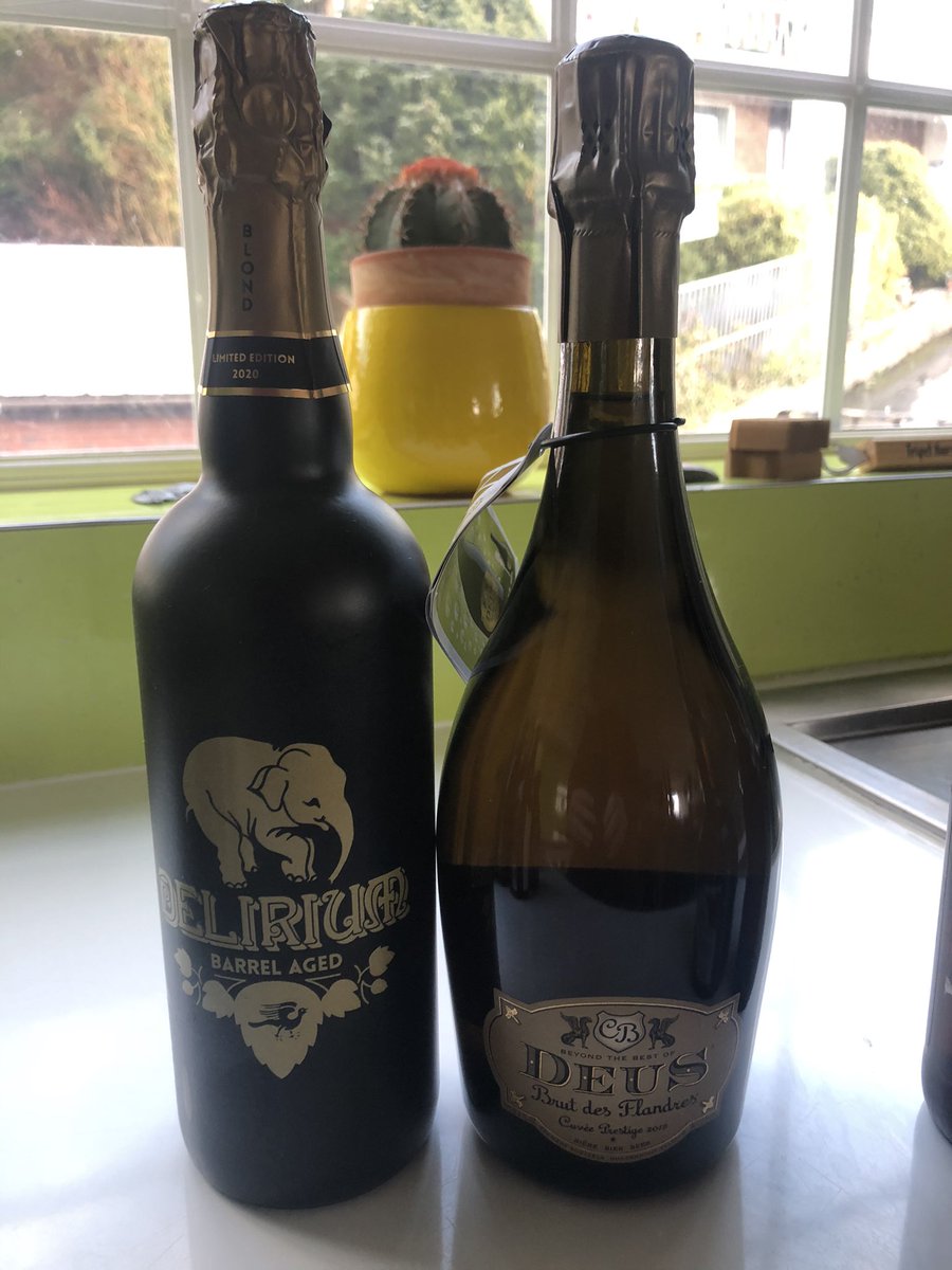 theador35's tweet photo. @MrsRealAleGuide a few to get me few the night with the Mrs Sarah Davies https://t.co/72XxllY7yy