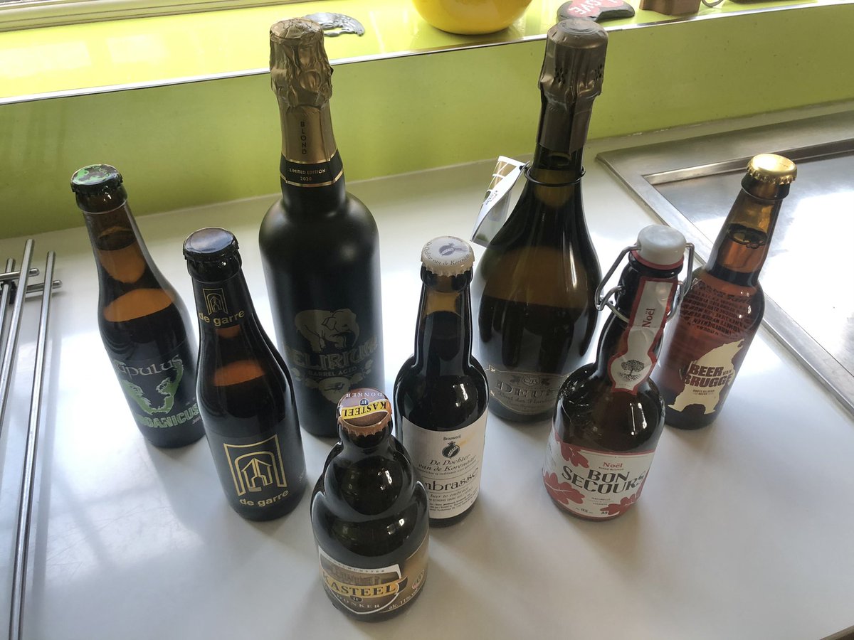 theador35's tweet photo. @MrsRealAleGuide a few to get me few the night with the Mrs Sarah Davies https://t.co/72XxllY7yy
