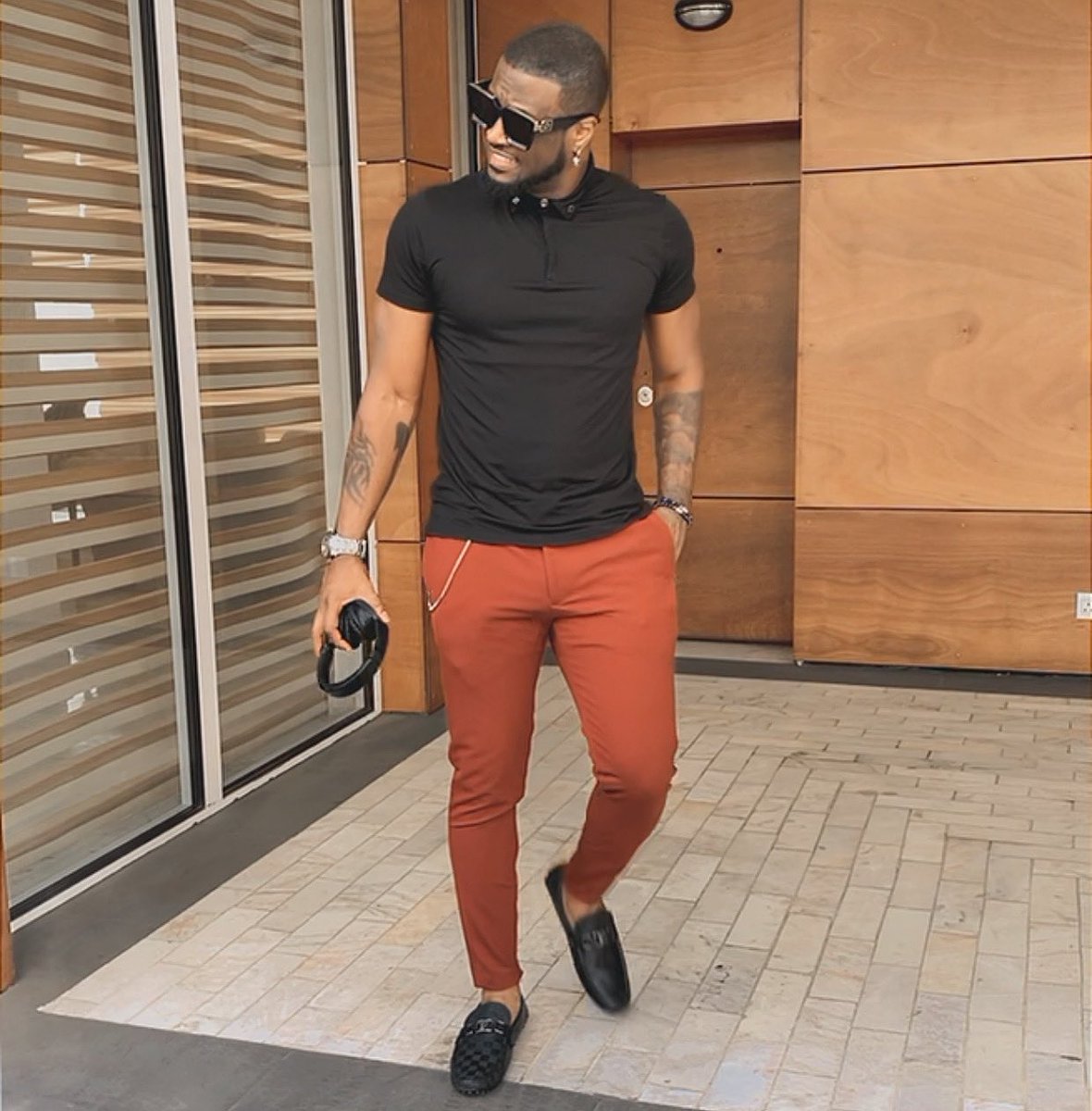 PeterPsquare's tweet photo. I survived 2020 and if you are reading this, you also survived! #GodsGotUs https://t.co/wTJj0DDltt