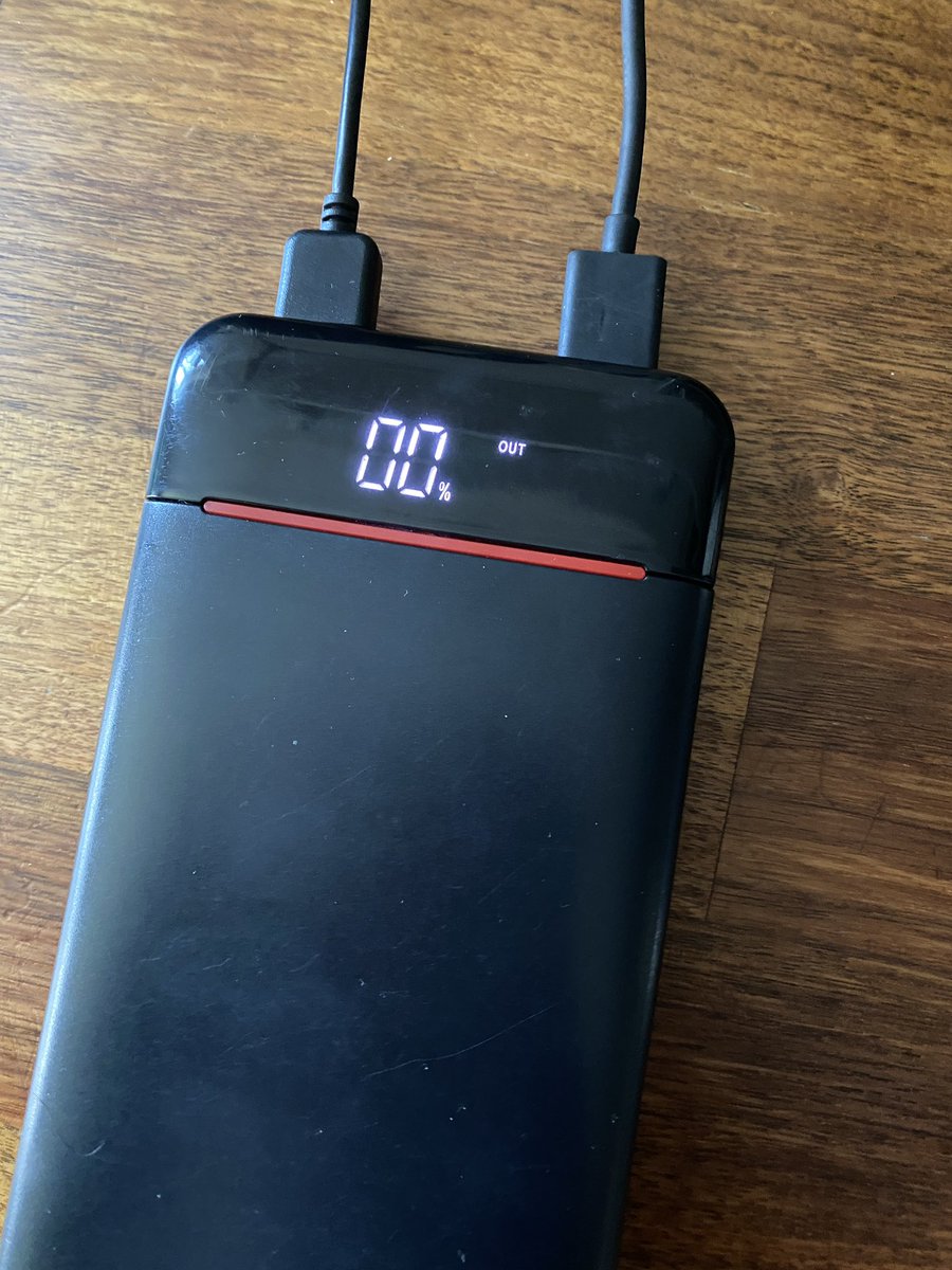 dajuanjohnson's tweet photo. I said...no, you can NOT use Dads charger because you never return it charged. They begged. I gave in.
Now, I need my charger and here we are...
This is just my fault.
#dadlife #mylifewithboys #solidparent https://t.co/FSaUQ9hi7X