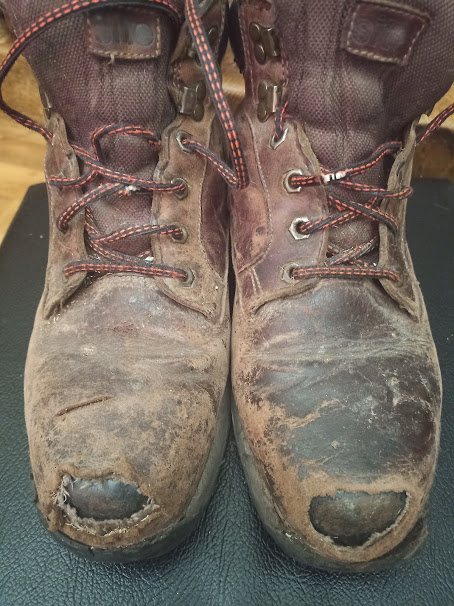 I thought my boots might be due a polish but couldn't be arsed...