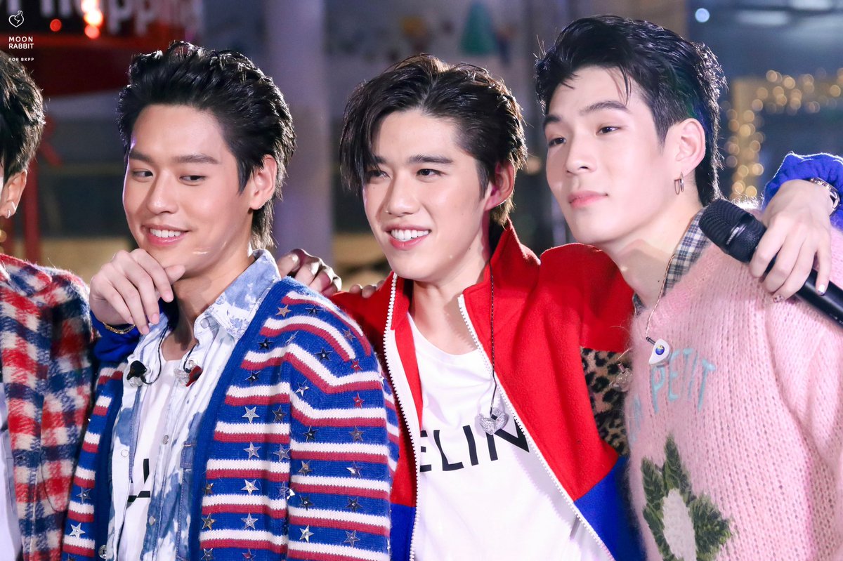 KPakKANA's tweet photo. วันสกินชิปแห่งชาติ https://t.co/WGAYfBxTyE