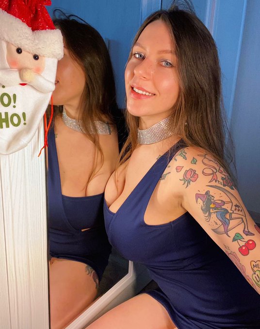 Happy New Year ??
#kochanius #kochansucks #onlyfans https://t.co/AWwd1ZTwRN