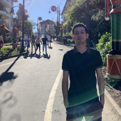 henriquehgn96's tweet photo. #NovaFotoDoPerfil https://t.co/Zy4Csrutm6