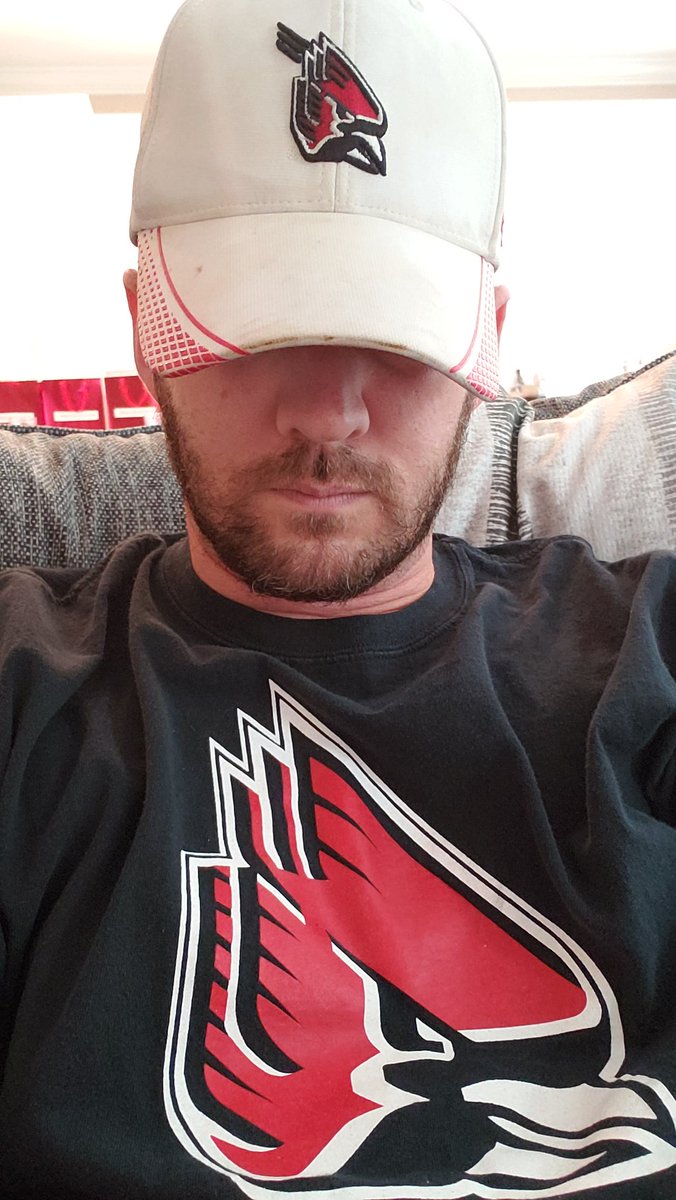 JustAdamFisher's tweet photo. LET'S GO #BALLSTATE! Looking for the first bowl win in school history! #chirpchirp #neucrew #proudalum #muncie @BallStateFB @BallState https://t.co/VFC8ehLSKX