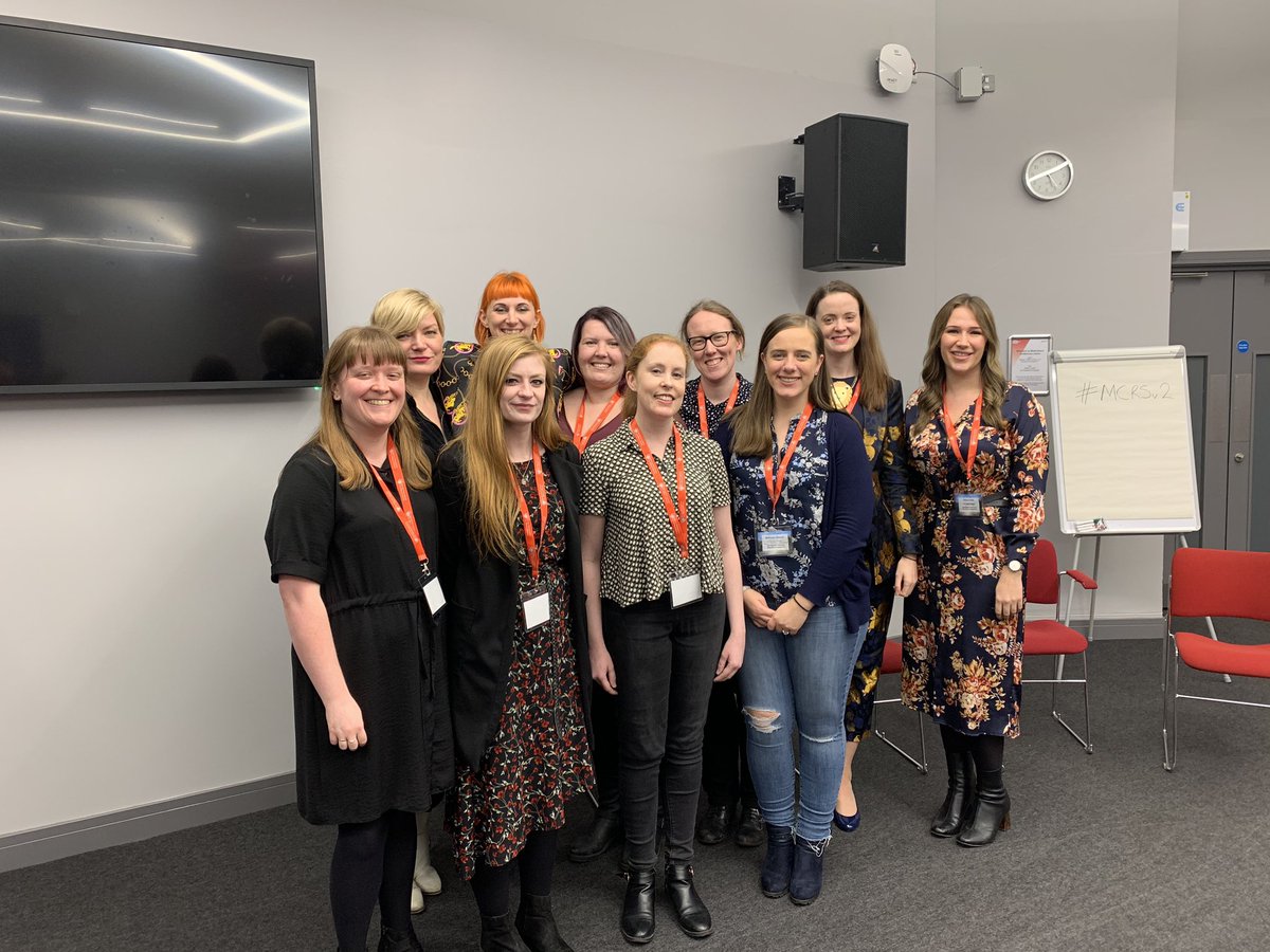 THREAD: It's a bit of an understatement to say that 2020 has been rubbish. What was suppose to be a year of adventures and lots of guiding, became a year of unemployment, sadness, fear and worry. 2020 started with Tankfest and MCRS with  @Herstory_Club - the best start to a year!