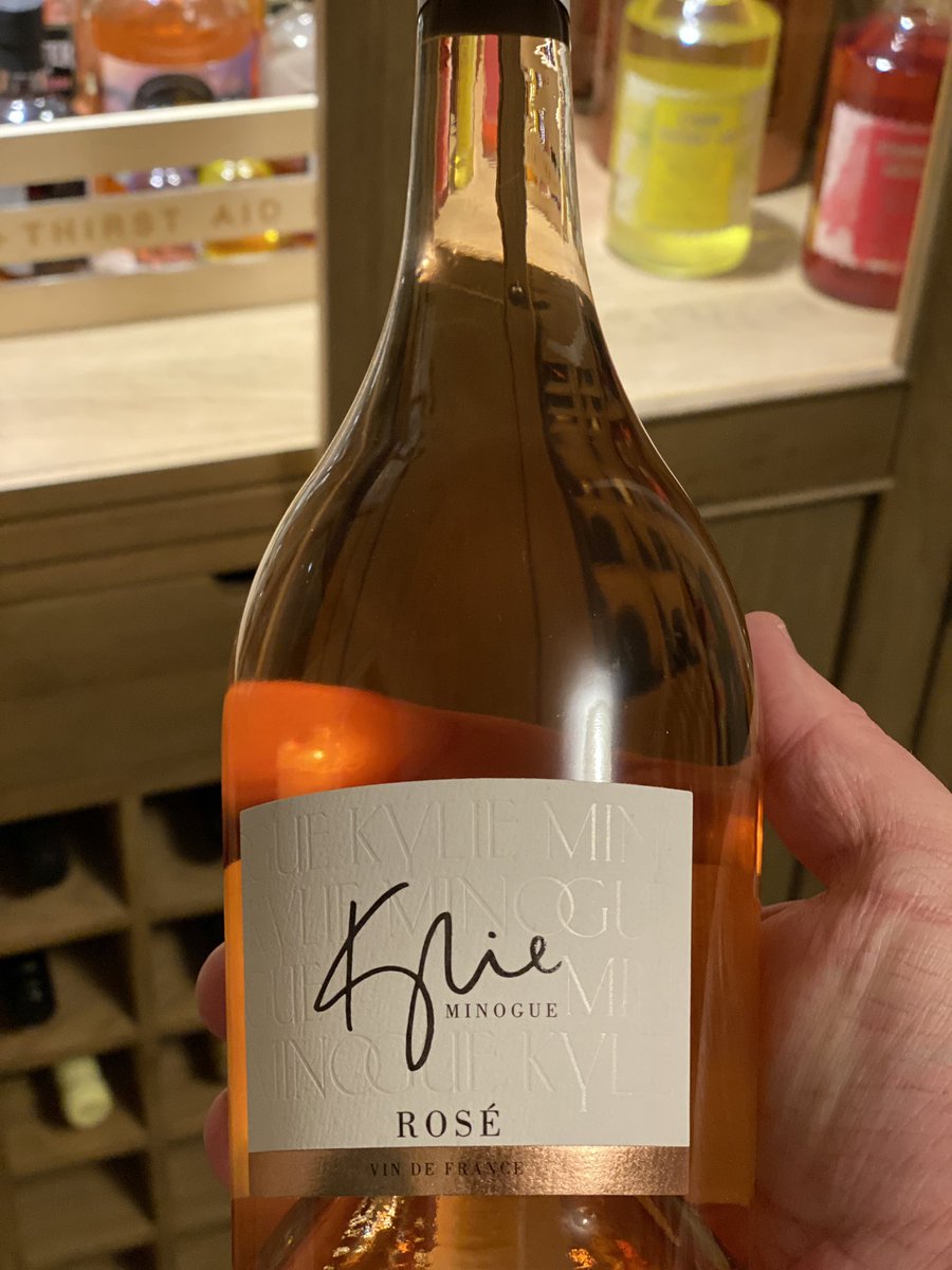 What better tipple to have than this, when enjoying tonight’s #InfiniteDisco show by <a href="/KylieMinogue/">Kylie Minogue</a>, this #NYE ?! 🥳