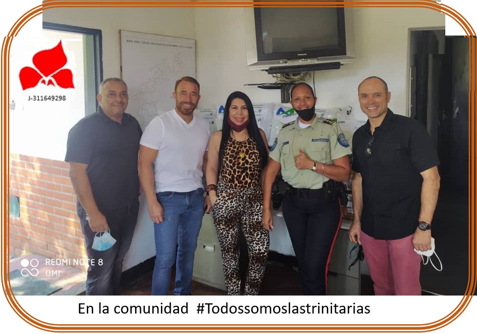 TLastrinitarias's tweet photo. #TodosSomosLasTrinitarias -  #Donativo a nuestra @PoliBaruta en dotación de Almohadas y Sábanas para los funcionarios que nos protegen las 24 Horas en la #Alameda - https://t.co/h5OEgTlBXO
