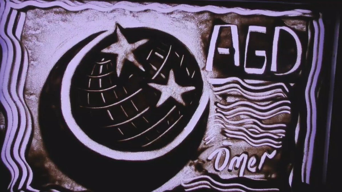 Mekke'nin Fethi Programı'nda Ömer Faruk Elmas Kum Sanatı Gösterisini gerçekleştirdi. 

#AGDMekkeninFethi