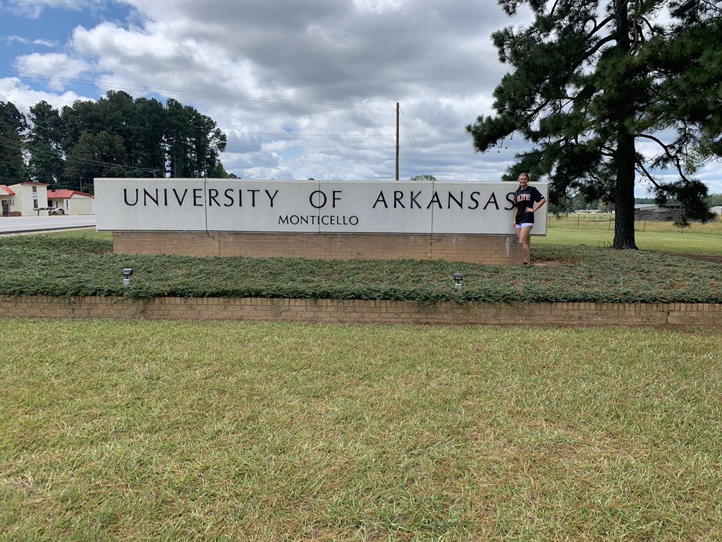 I would love to announce that I have verbally committed to continue my academic and softball career at the University of Arkansas at Monticello. Thank you to Coach Lem for providing such an amazing program that I am so excited to be apart of. #bothfeetin 💚💚