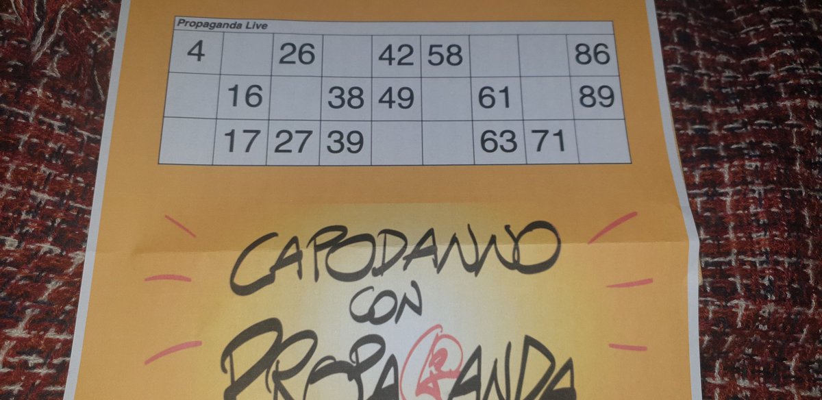 svaccarone's tweet photo. @welikeduel #hofattoambo
#propagandatombola  cacchio il 34 non ce l'ho io ma mio marito sì! https://t.co/cbumNE8Lec