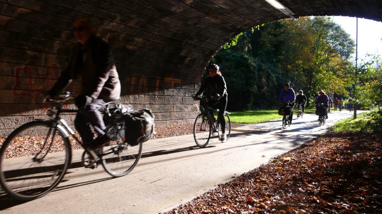cyclestreets's tweet photo. Our routing within UK/Ireland routing is now fresh every day.
Changes to OpenStreetMap should be reflected in our routes from around noon the next day. (Routing beyond UK has a 2-4 week update cycle.)
And we've been working on a new routing type :)
#cyclestreets2020 https://t.co/l25lMBi3nh