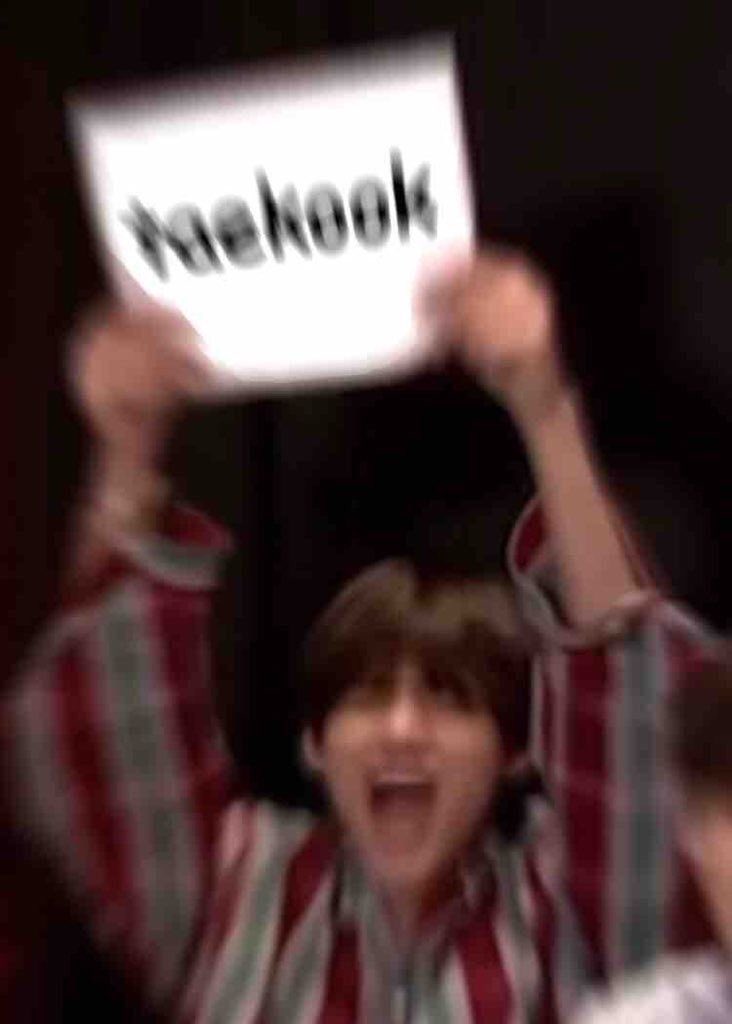 seokjinchim's tweet photo. #taekook https://t.co/OtxzrdFNdf
