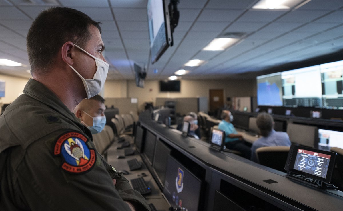 AFResearchLab's tweet image. Eglin Air Force Base conducted its inaugural combined joint all-domain command and control technologies event, Emerald Flag.

Read more on the importance of this event and its impact here:  bit.ly/EglinEmeraldFl…

#EglinAFB #EmeraldFlag #JointExercise