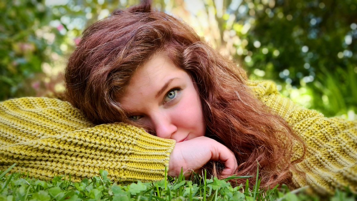 It's officially NYE and I'm officially 30 🥂

Let's ring in the New Year together 🍾

✨ Links in Bio