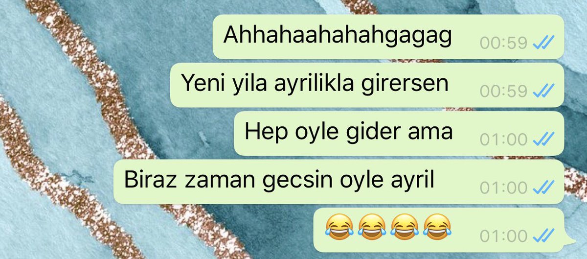 Kendi ilişkileri berbat olup arkadaşlarına tavsiyelerde bulunan o kişi ben’