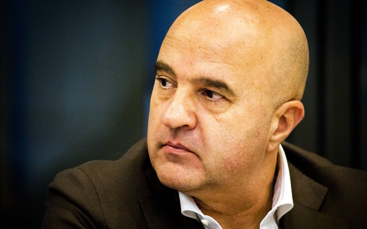 De Klok is John van den Heuvel! Hadden jullie het goed geraden? 🤔