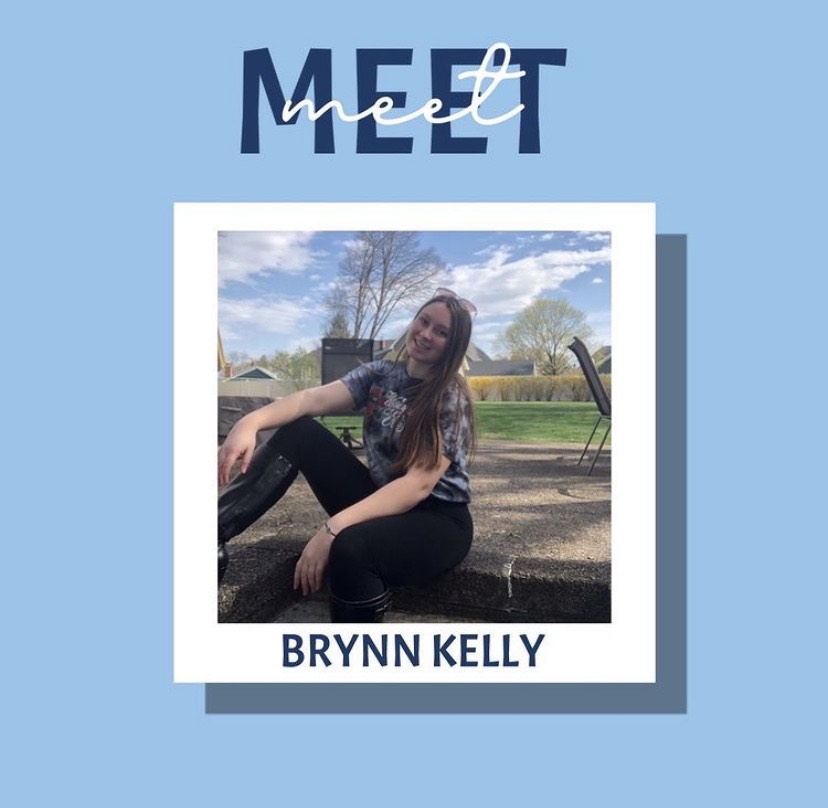 Meet one of the Blue Party's advertising consultants Brynn! Brynn is involved in field hockey, swimming, lacrosse, HOPE, Senior Ambassadors, Operation Smile, FBLA, Interact, and NHS. She is interested in studying psychology and is excited for the debate!!