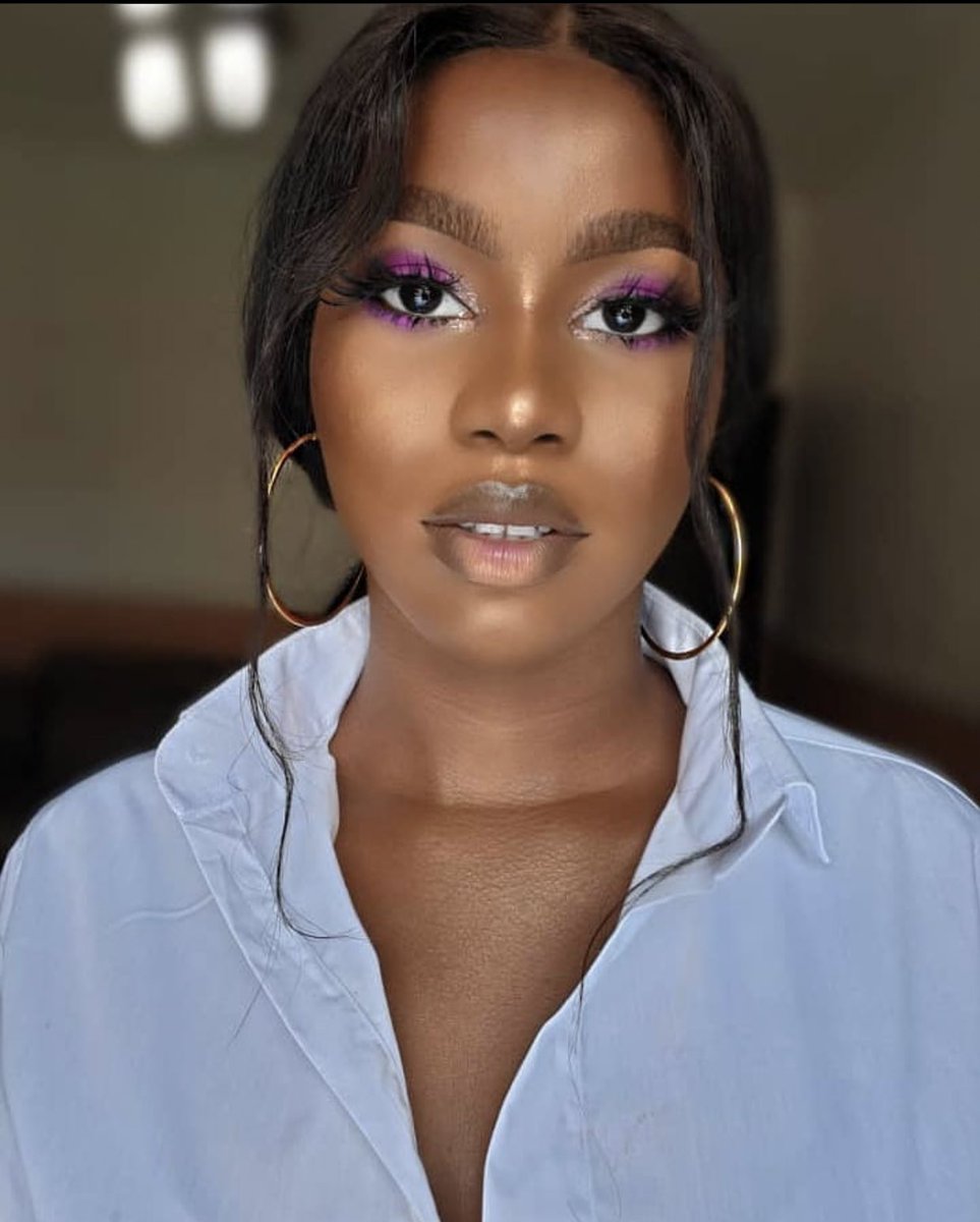_ogechiii's tweet photo. 2020 was indeed a handful. Thankful for life. Late but🤪 #top4of2020 https://t.co/ovtpq4xGGj