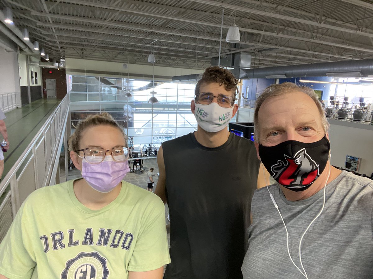 dr_poe's tweet photo. Great day closing out 2020 working out with the kids who are now adults!
Happy New Year all &amp; to #fitsupts ! May 2021 be a better fit year for all of us!  Thanks @FCSSuper for forming a great inspirational group in 2020 to keep us all physically moving especially in Covid time. https://t.co/WCCfXXgMGy
