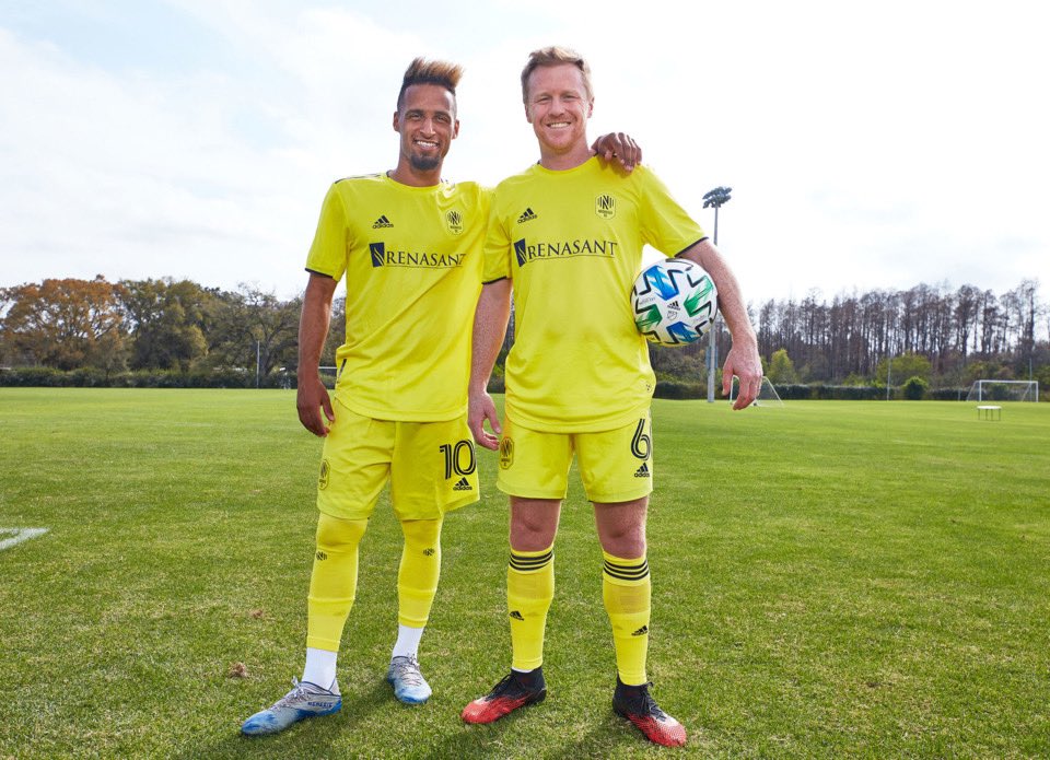 How many retweets can this wholesome picture of Hany Mukhtar and Dax McCarty get before 2021?