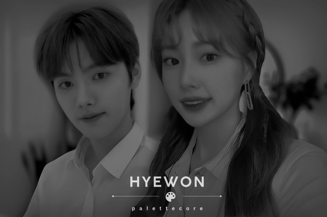 ㅤㅤㅤㅤ
ㅤㅤㅤㅤㅤㅤㅤ  𝟮𝟬𝟮𝟭 ──┈
ㅤㅤㅤㅤㅤㅤℍαppч nᥱɯ чᥱαr ✯
ㅤㅤㅤㅤㅤㅤㅤㅤ