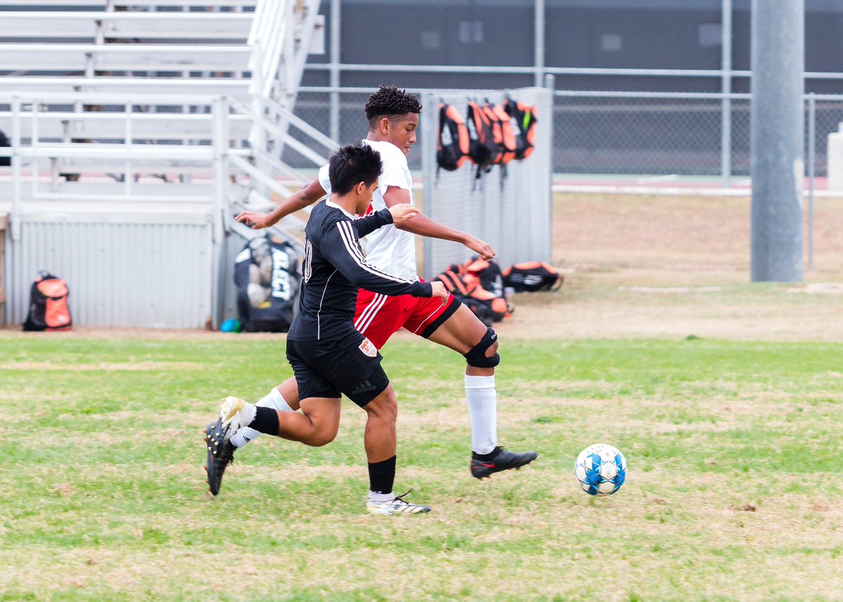 JoeAleman's tweet photo. Photos from yesterday’s Varsity @taftmenssoccer win. https://t.co/5QfYbLMLrI