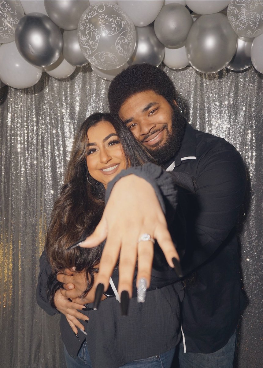 ForeverSheenal's tweet photo. last night was a dream 💍💕 I SAID YES 🥰 https://t.co/q5rKmdUlSU