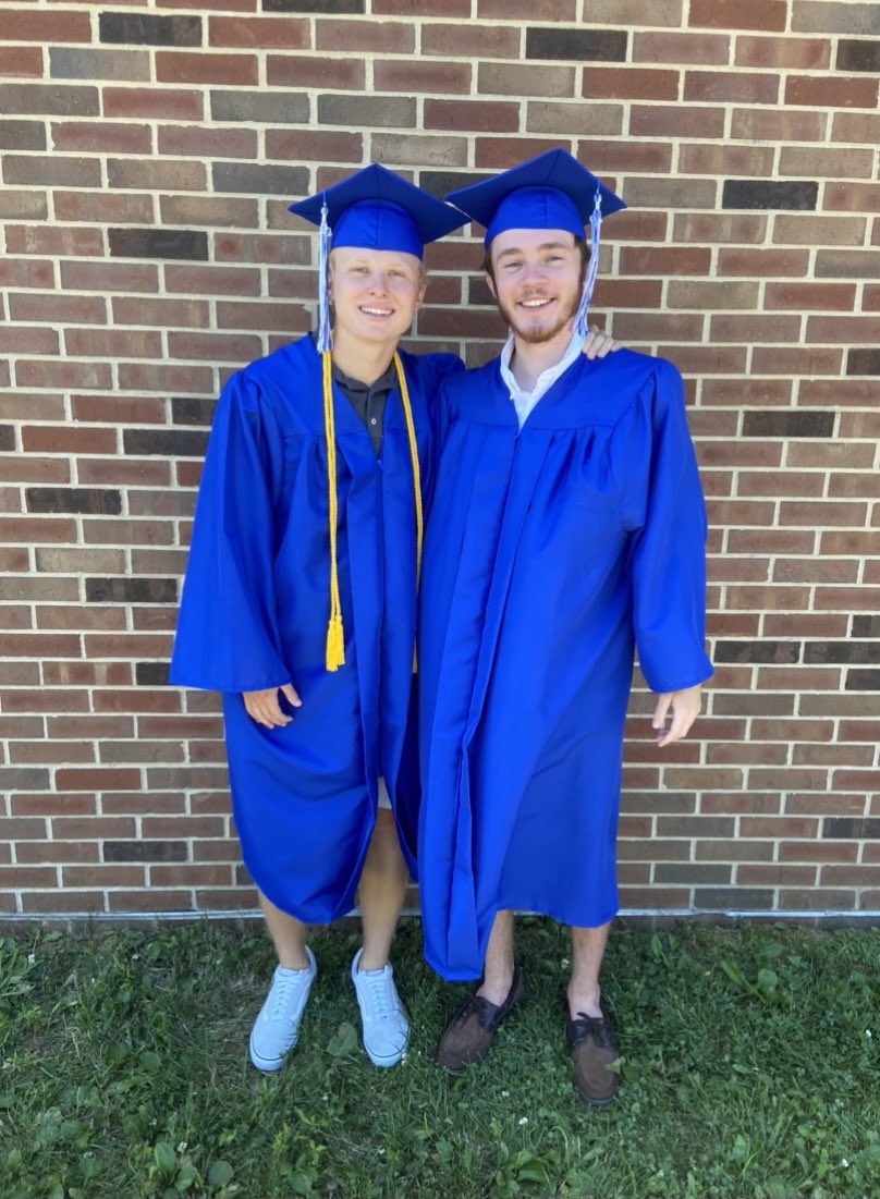 Brandon Hall tweet media