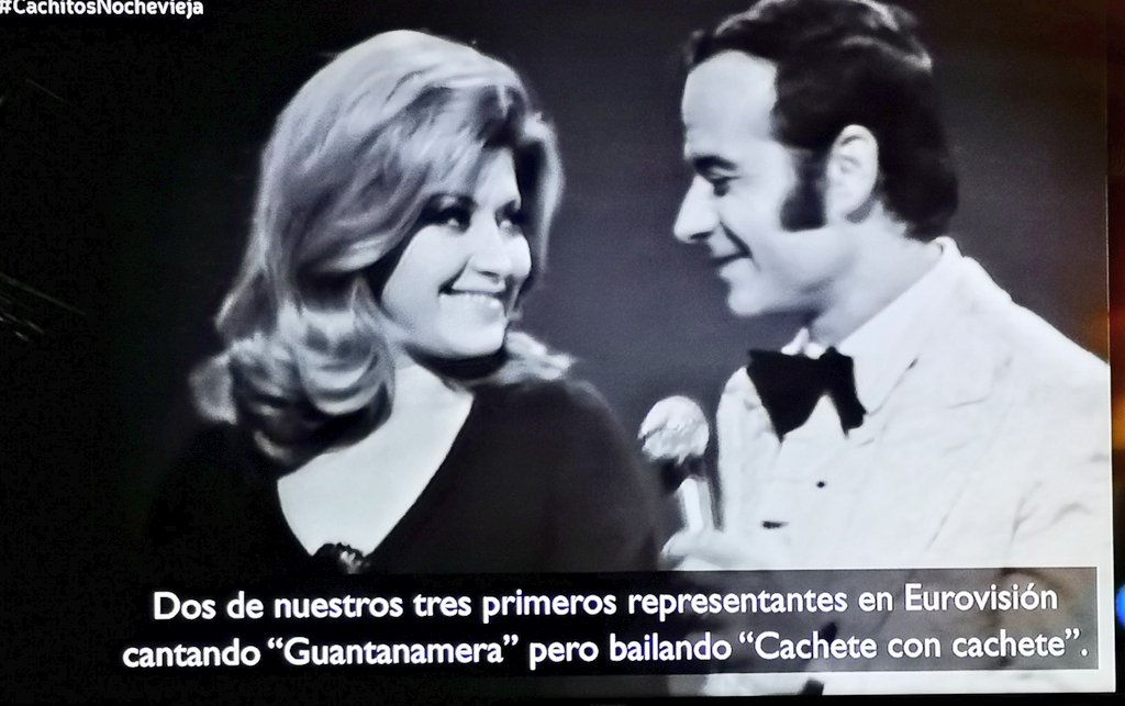 enriquebueres's tweet photo. Pablo González Batista @pablo_g_batista y Antonio Vicente @antoviradio sois los mejores guionistas rótulistas de España. Por vuestros comentarios mordaces, sarcásticos e ingeniosos en @cachitos_tve os merecéis un @Premios_Ondas. Como poco. Por salud. Gracias! #cachitosNochevieja https://t.co/vP6hxMxSt9