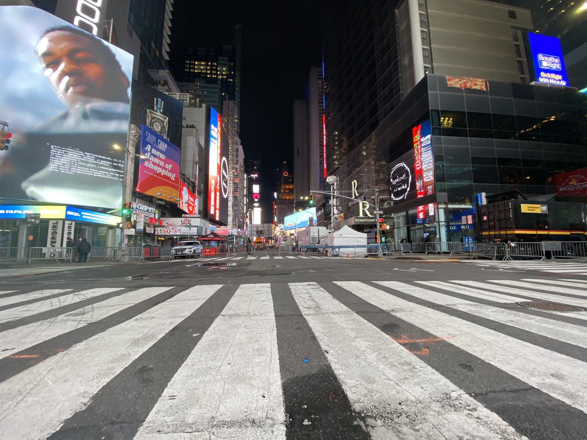 Surreal.

#timessquare

#NewYearsEve