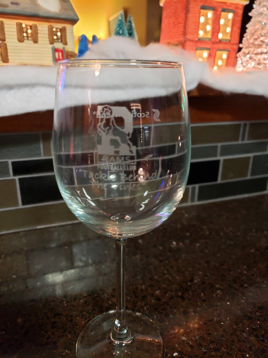 Kcomstock1's tweet photo. Hey @reginarams family...anyone need a set of 8 logo'd "Tackle Behind the Vines" wine glasses? Good price...free! DM me and we will do a physically distanced drop off lll https://t.co/XfHs9G7i3c