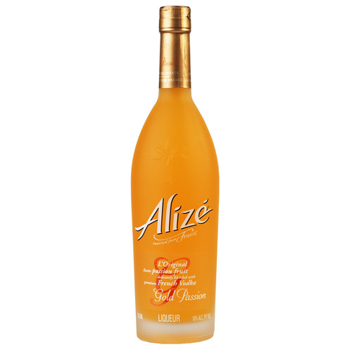 homebartender20's tweet image. First drink of the evening: #Alize Gold Passionfruit #NYE2021 #homebartender #quarantinis #partysolo #stayhomestaysafe #byebye2020