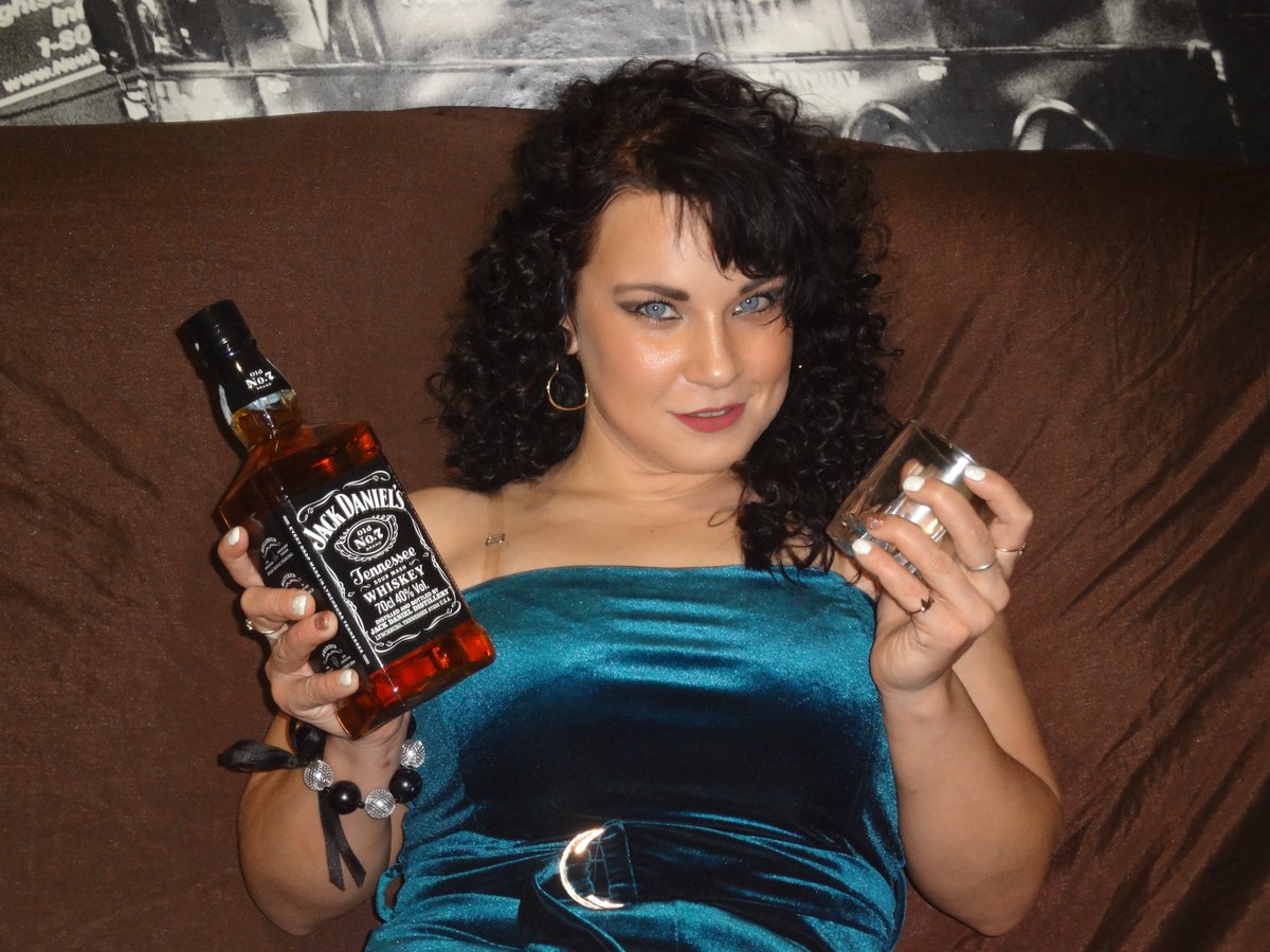 Medeia Stasidi «adult Games Streamer» 3DXChat’s pics and videos