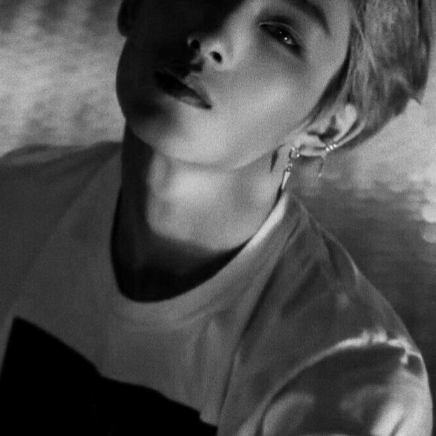 choxhch's tweet photo. #NewProfilePic https://t.co/XBX4nfeJt7