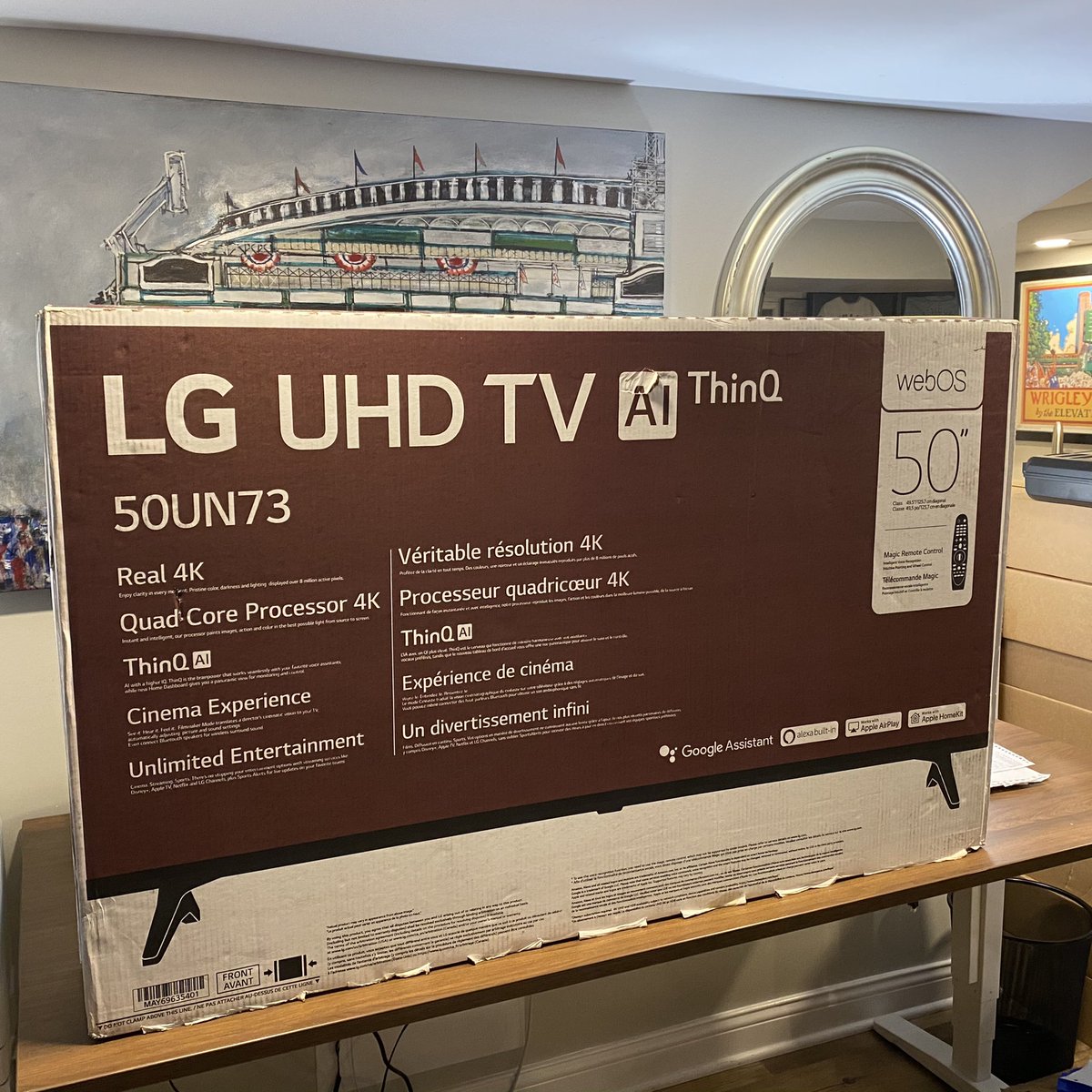 obvious_shirts's tweet image. 🚨TV GIVEAWAY!🚨2020 Sucked so we are doing a giveaway to end on a high note. TO ENTER: 

1. Retweet this with a poem about 2020 followed by #2020SuckedContest
2. Must be following Obvious Shirts

Top 4 winners announced Monday at 7pm + a vote for the grand prize. #ObviousShirts