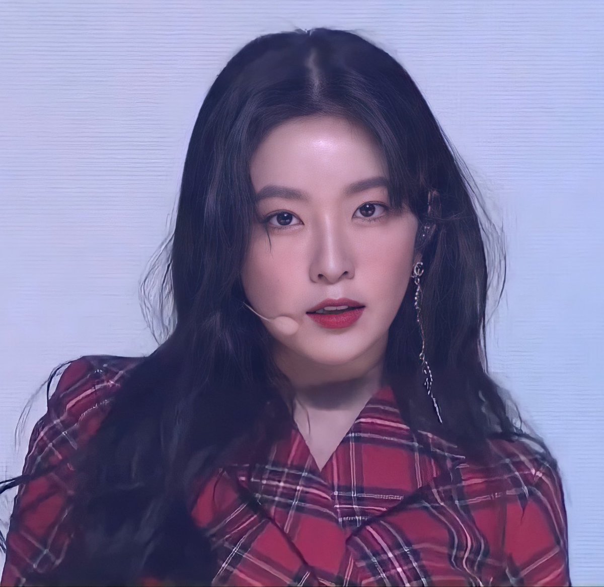 revefiles's tweet photo. WE MISSED YOU 😩🥺 https://t.co/EFldNKoHLd