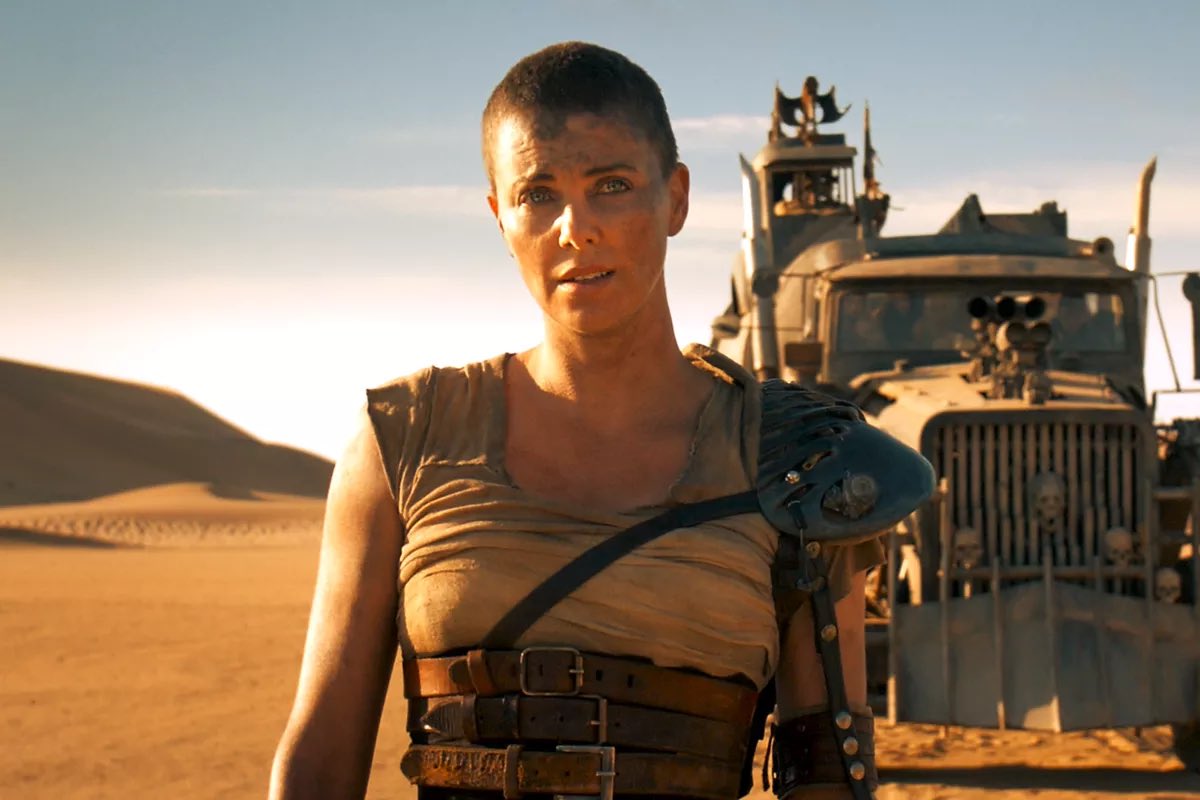 flickpik's tweet photo. Flick pick of the Day 12.27.20. Mad Max : Fury Road - 2015. Directed by George Miller. Post apocalyptic power struggles lead to a showdown.
#flickpik #flickpikoftheday #movies #cinema #whattowatch #moviereviews #madmax #action #charlizetheron https://t.co/rmFLGELPxF