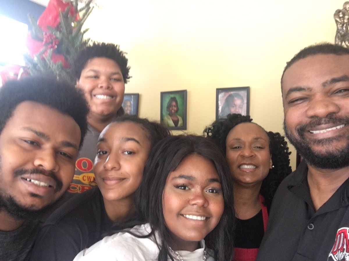 Happy New Year to my family to yours!  Have a blessed #2021year