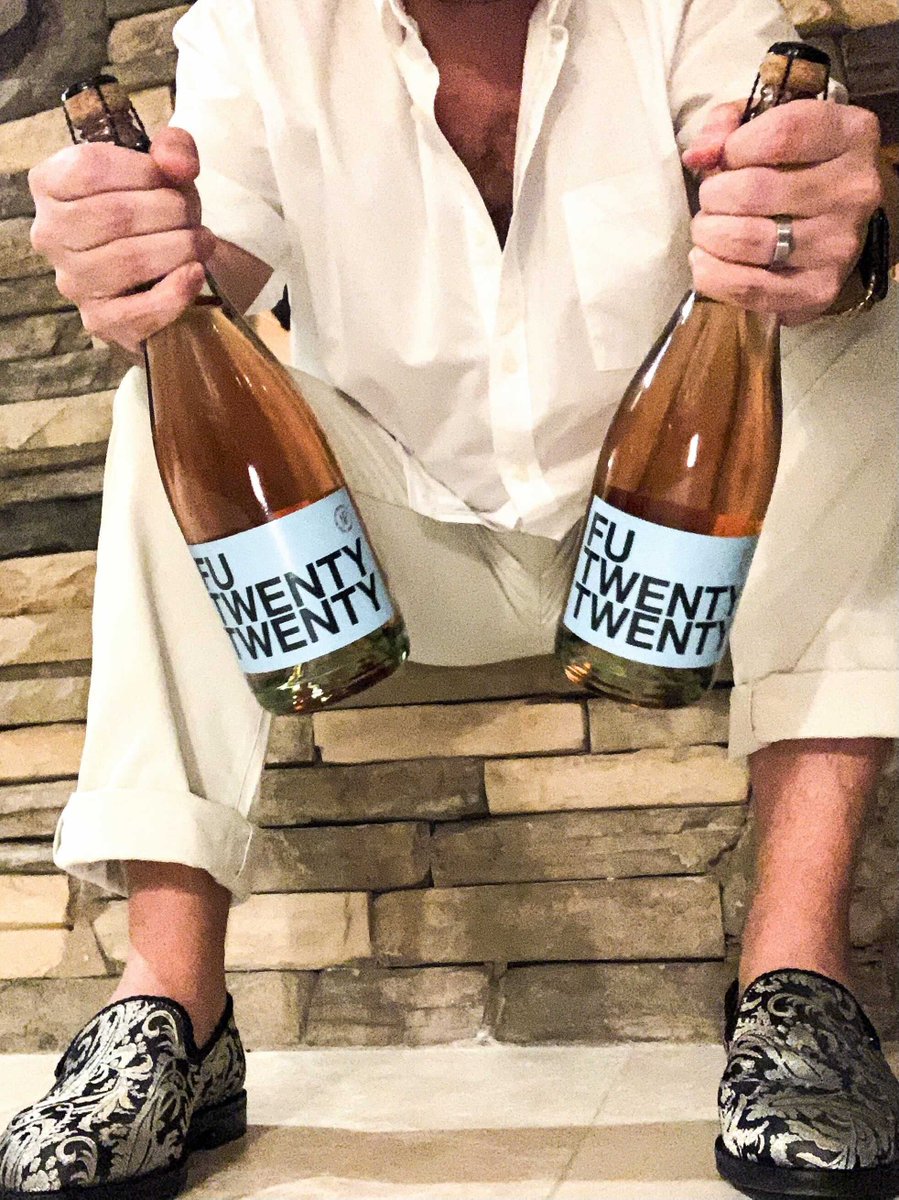 's tweet image. 🍾 @Yeahzaco is ready; are you? ✨

#FU2020 
#NockingPoint
#NewYearsRockinEve