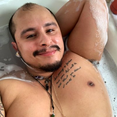 #NewProfilePic https://t.co/b19mSgxVSJ<a href="/tag/newprofilepic"class="tags">#NewProfilePic</a>