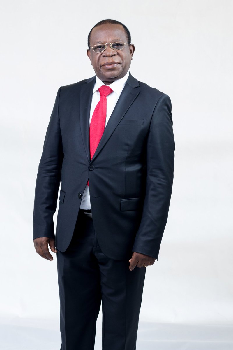 Mes sincères félicitations à ce grand homme, mon Maréchal l'Autorité Morale de <a href="/afdc_a1/">AFDC-A Officielle</a> le Professeur Sénateur <a href="/PLukwebo/">Modeste Bahati Lukwebo</a> pour la confiance qu'il bénéficie du Chef de l'État, pour identifier sa majorité !
Merci d'être l'homme des solutions.