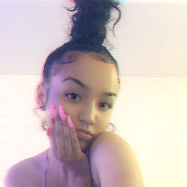 clownxmotel's tweet photo. it’s been a year since this angel has went to heaven, 2020 was the hardest year, she was put on this earth to do a favor for the angels and that’s exactly what she did love h so much lex #longlivelex https://t.co/nyoDCqffyJ