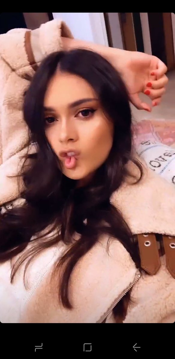 ValentLobos's tweet image. Me encanta @danielaacallee y su boquita de pez osea wow!! 💕😍💕😍💕😍💕😍💕😍💕😍💕💕😍