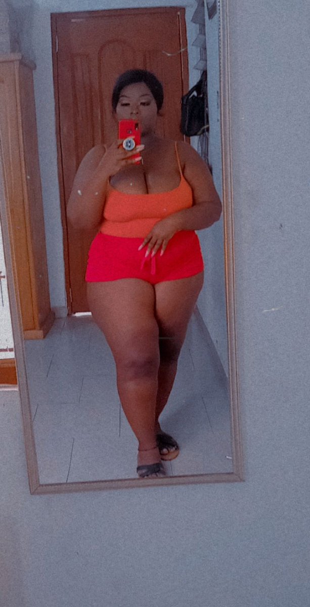 )s)fo Maame 😋🍑👅💦 tweet media